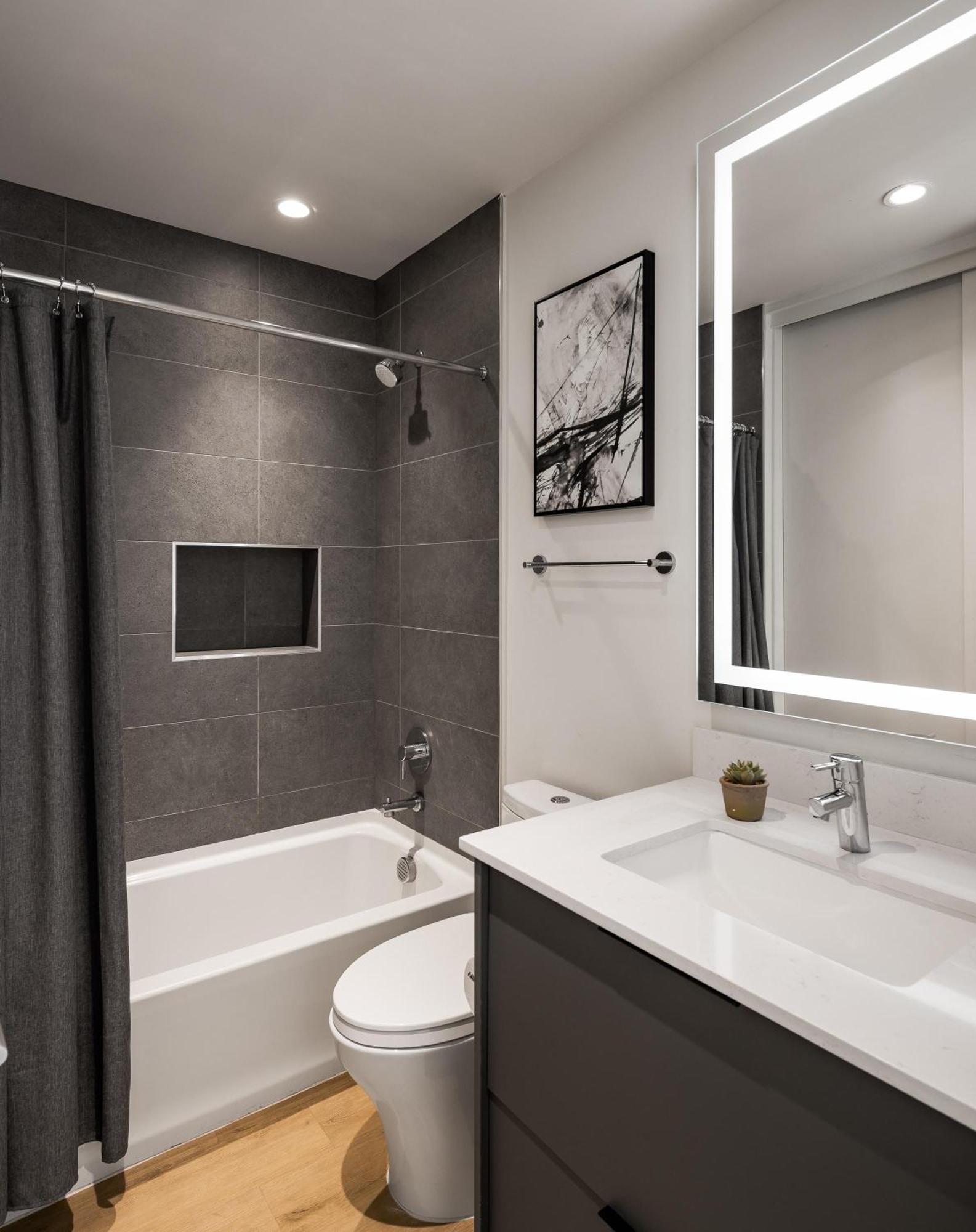 Holiday home Hush House - Hot Tub - Heart Of Old Town